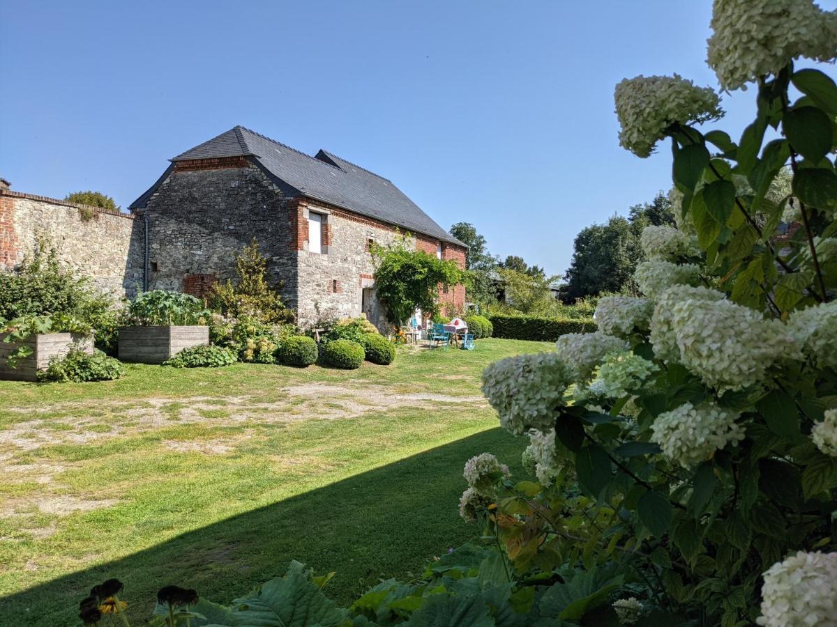 Bed and Breakfast La Grange De Dourlers Zewnętrze zdjęcie